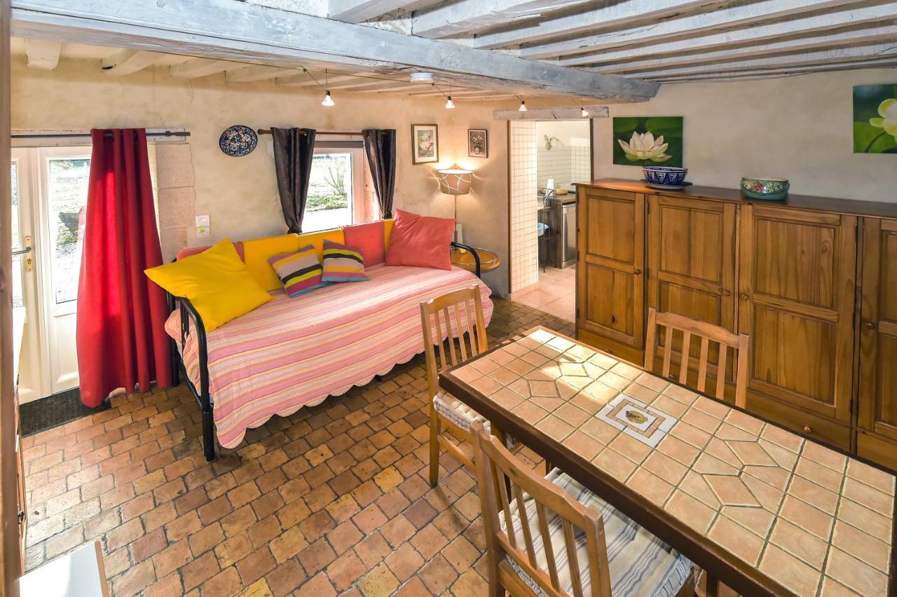 Les Gites Du Douet Du Houlle Courcy  ภายนอก รูปภาพ
