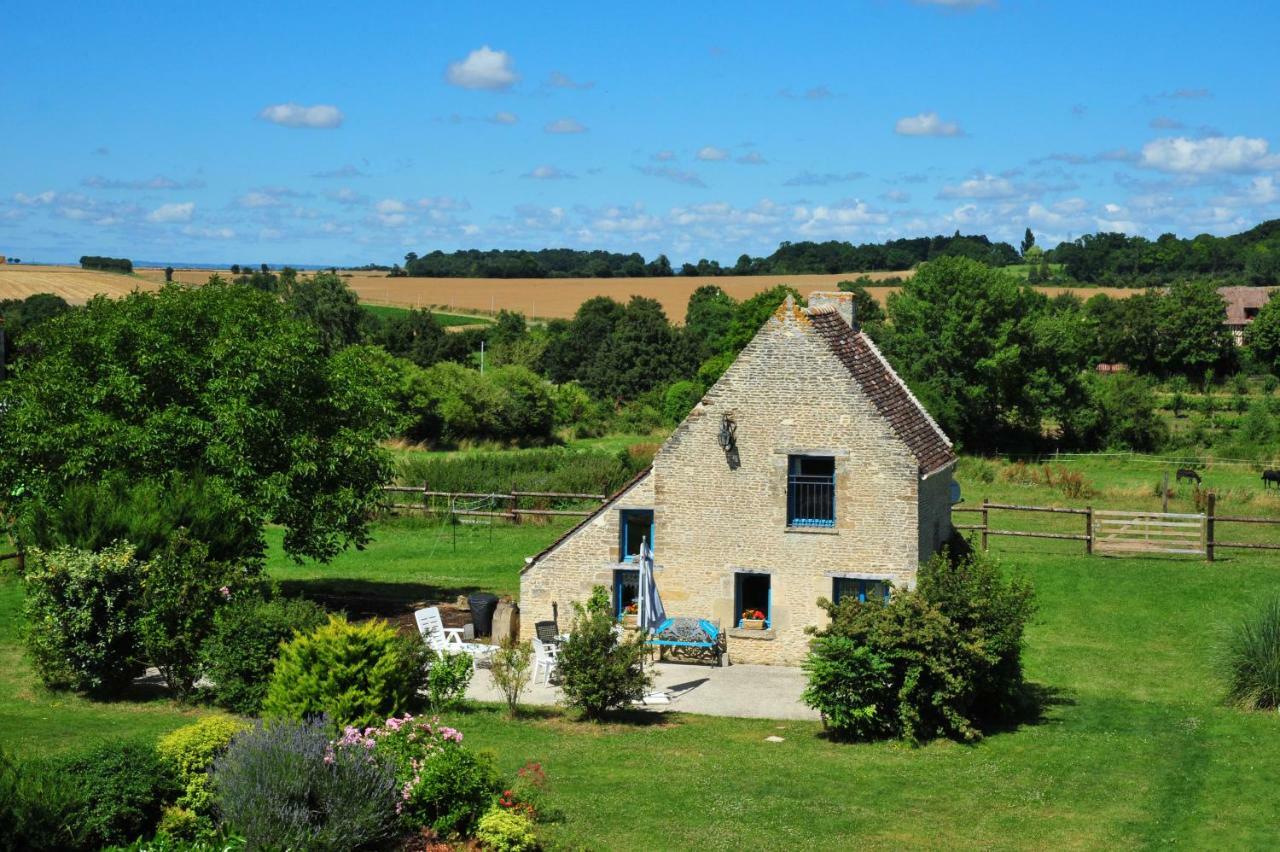 Les Gites Du Douet Du Houlle Courcy  ภายนอก รูปภาพ