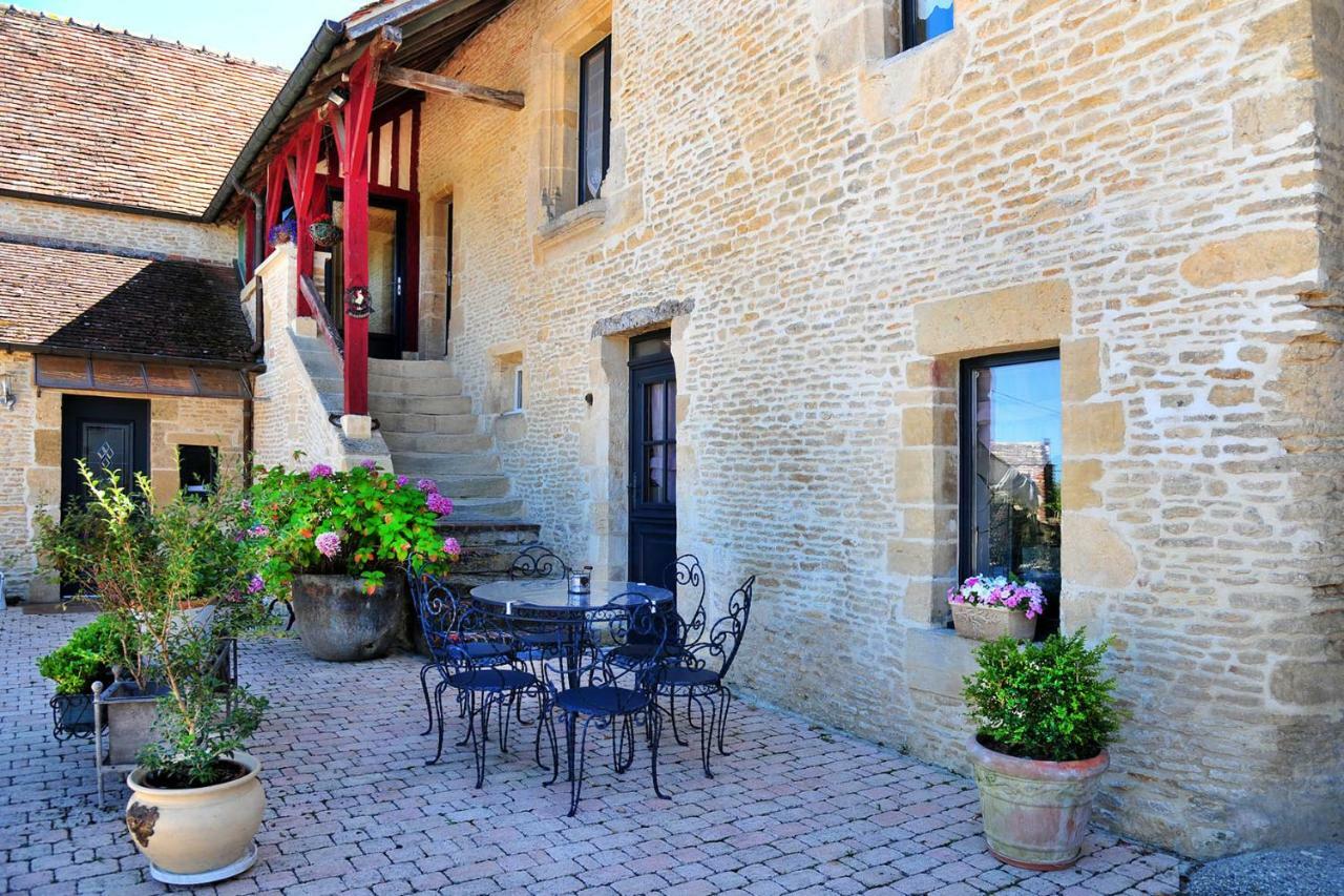 Les Gites Du Douet Du Houlle Courcy  ภายนอก รูปภาพ