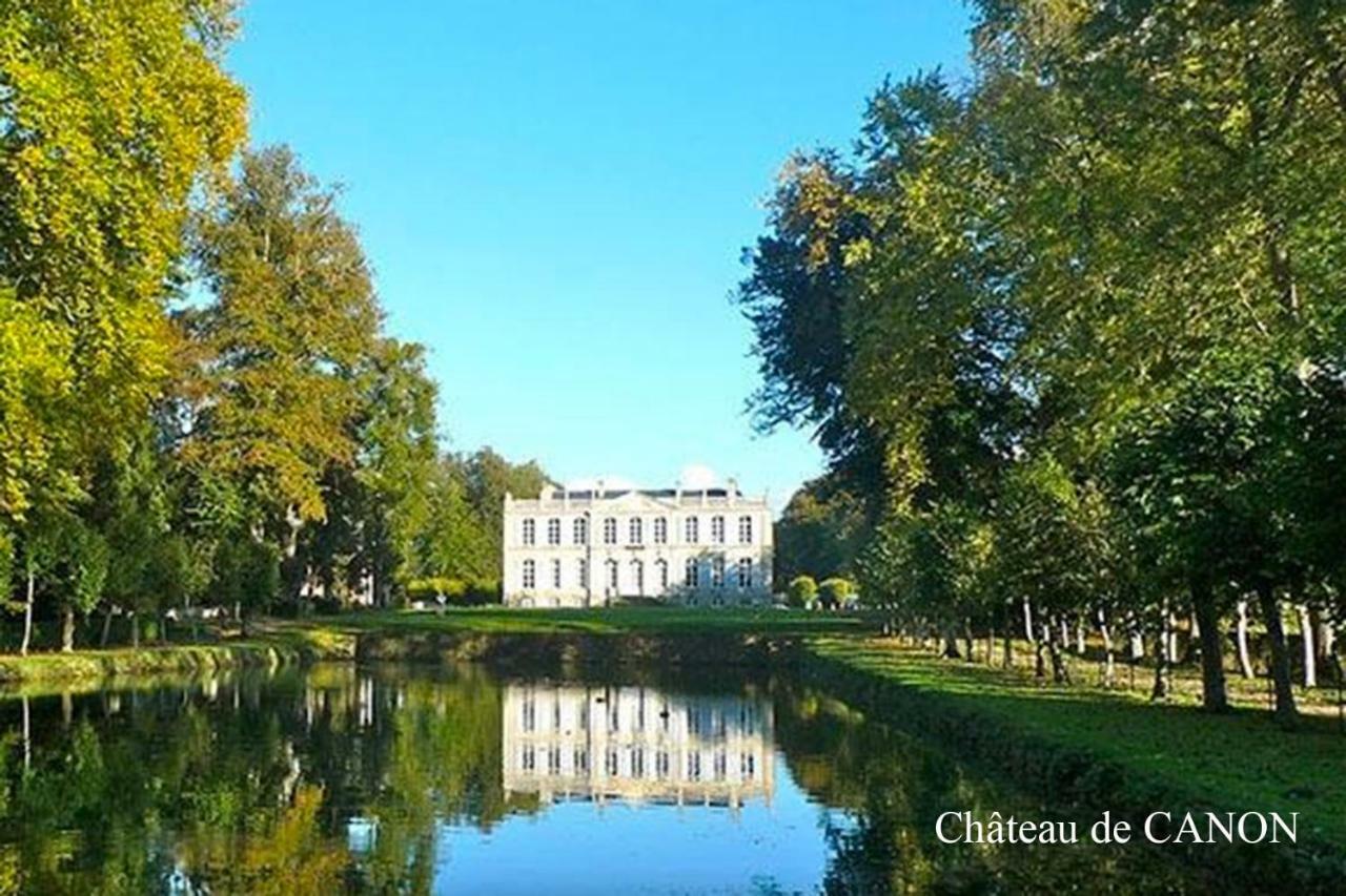 Les Gites Du Douet Du Houlle Courcy  ภายนอก รูปภาพ