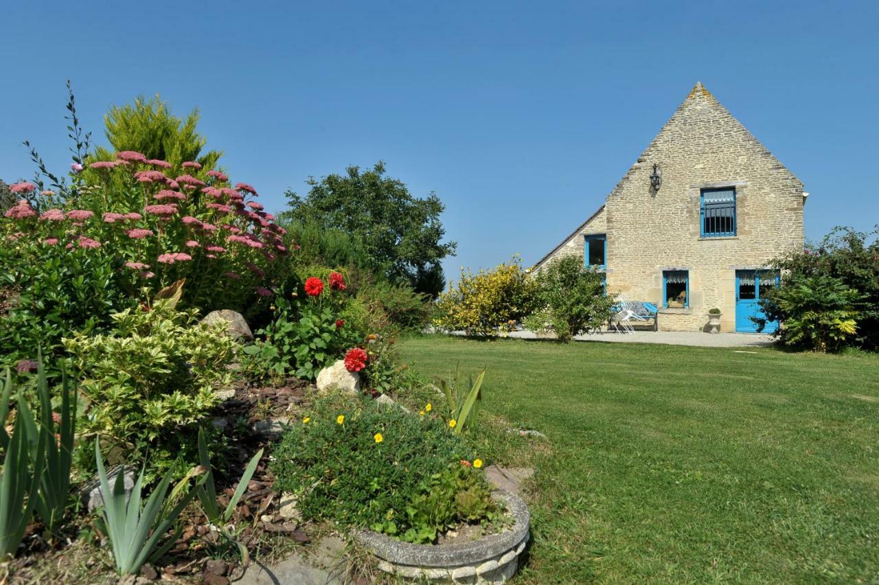 Les Gites Du Douet Du Houlle Courcy  ภายนอก รูปภาพ